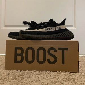 yeezy boost 350 v2 black tan sz 5